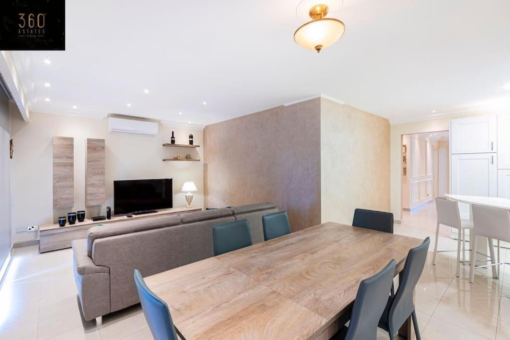 One Of A Kind, Seafront Property In St Georges Bay By 360 Estates San Giuliano Esterno foto